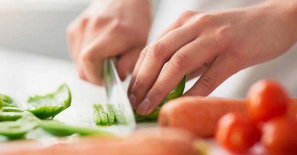 Cutting vegetables